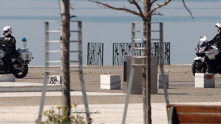 Υπάρχουν και χειρότερα: Το τελικό σχέδιο για την ολική απαγόρευση κυκλοφορίας