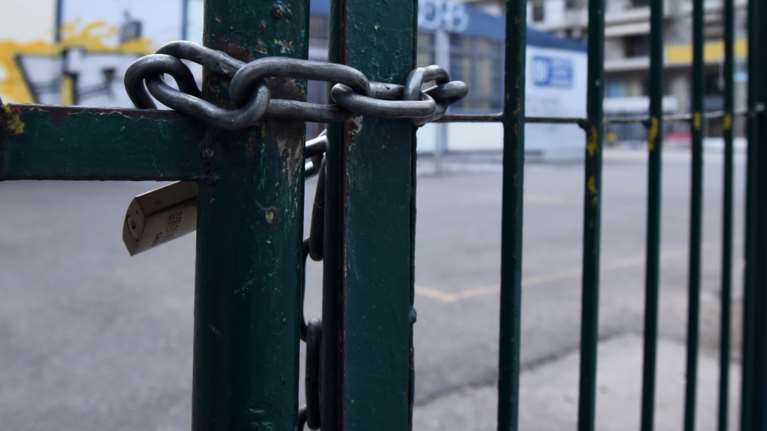 Κορονοϊός: Αυτά είναι τα κλειστά σχολεία σε όλη την Ελλάδα την Πέμπτη