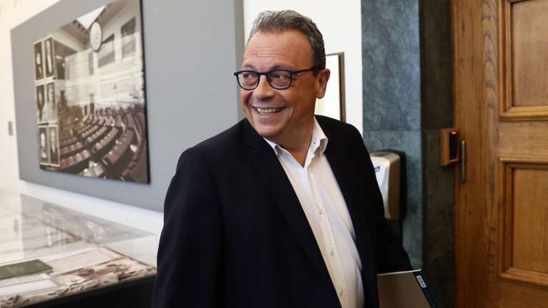 Ο Φάμελλος επικοινώνησε με Μητσοτάκη, Ανδρουλάκη, Παυλόπουλο και Γεραπετρίτη - Συγχαρητήρια για την εκλογή του