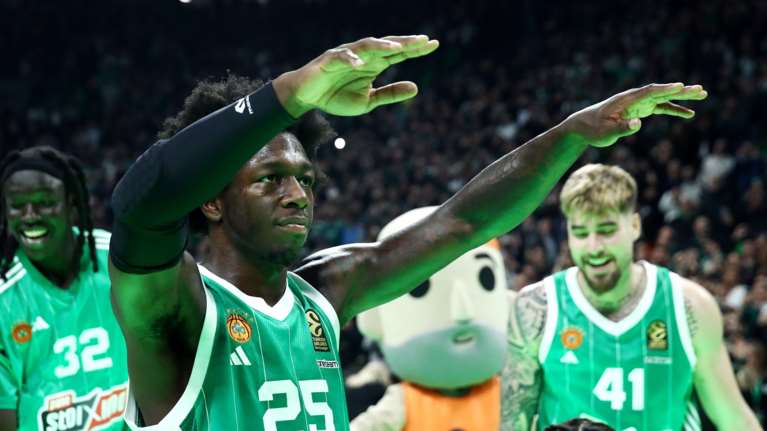 Παναθηναϊκός-Αναντολού Εφές 104-89: Διαστημικός Ναν και 100άρα για το πλεονέκτημα