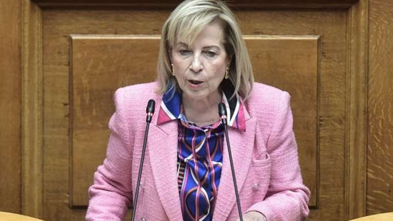 Αρετή Παπαϊωάννου: Αποχώρησε άλλη μία βουλευτής της Πλεύσης Ελευθερίας - Καρφιά στην Κωνσταντοπούλου