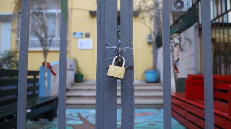 Κορονοϊός: Σε σχολεία της Θεσσαλονίκης τα περισσότερα κρούσματα - Όλα τα &quot;λουκέτα&quot; στη Βόρεια Ελλάδα