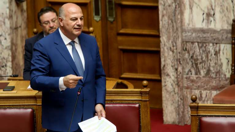 Θετικός στον κορονοϊό ο υπουργός Δικαιοσύνης Κώστας Τσιάρας