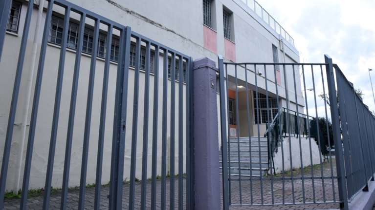 Ανάλυση: Γιατί &quot;εξαφανίστηκαν&quot; από το δημόσιο σχολείο οι μεταξεταστέοι μαθητές- Το κόλπο με τη Γυμναστική και τα Θρησκευτικά