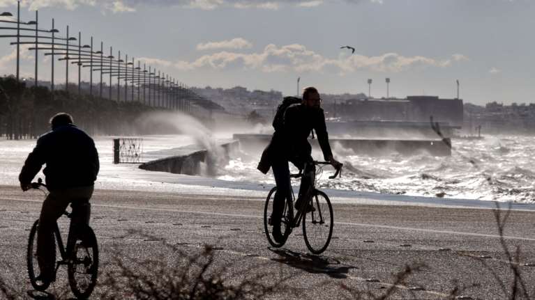Σταθεροποίηση παρουσιάζει το ιικό φορτίο στα λύματα της Θεσσαλονίκης [πίνακες]
