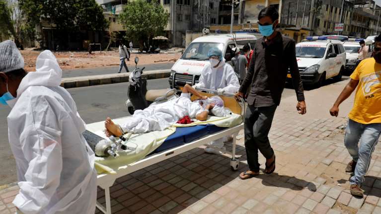 Δραματική προειδοποίηση ΠΟΥ: Η ινδική μετάλλαξη εξελίσσεται σε παγκοσμίως κυρίαρχη