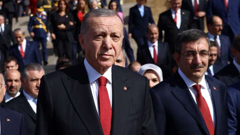 Ερντογάν σε Ισραήλ: Κανείς δεν μπορεί να απλώσει χέρι στη Γάζα - Θα αποκτήσουμε και 2ο αεροπλανοφόρο