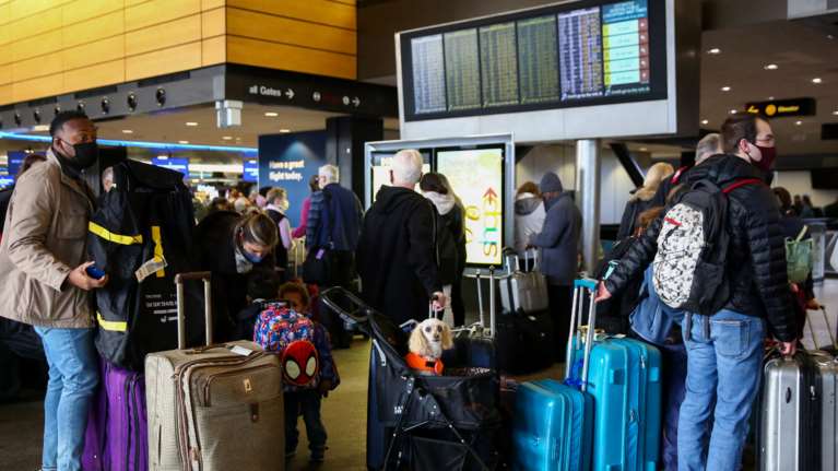 Κίνδυνος για &quot;μαζικό χάος&quot; στις αερομεταφορές των ΗΠΑ από το shutdown