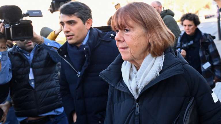 Ζιζέλ: "Θα την ναρκώσω και σε μια ώρα είναι έτοιμη" - Τα sms της διαστροφής που αντάλλασσε ο Πελικό με τους βιαστές της γυναίκας του