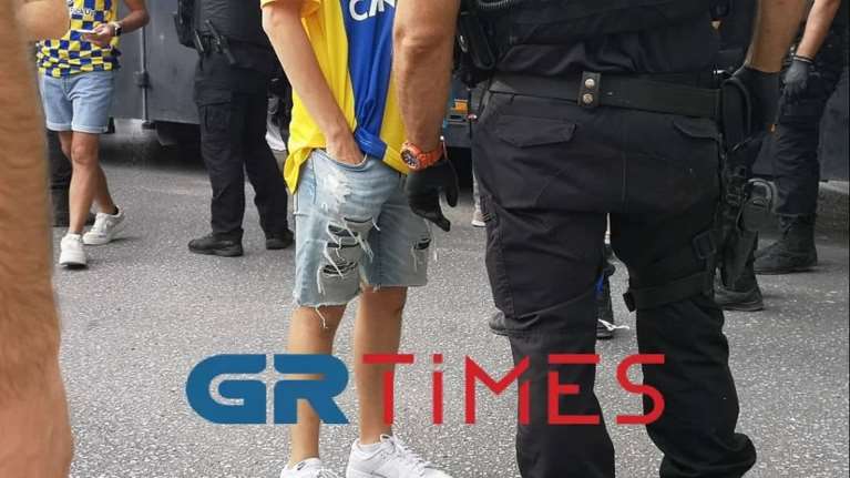 Θεσσαλονίκη: Έκρυβαν βεγγαλικά στα γεννητικά τους όργανα - Εννέα μήνες με αναστολή στους 10 οπαδούς της Μακάμπι Τελ Αβίβ