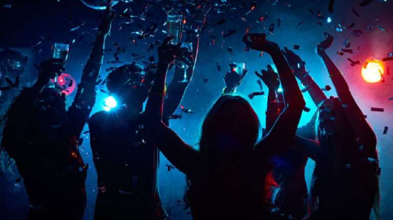 Covid Pass: Έτσι θα μπαίνουμε από τις 15 Ιουλίου στα νυχτερινά κέντρα και τα εστιατόρια - Πώς θα λειτουργεί η εφαρμογή