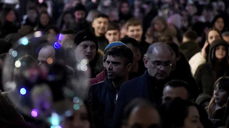 Καμπανάκι για έξαρση της γρίπης στις γιορτές - Ποιοι κινδυνεύουν περισσότερο, πώς προστατευόμαστε