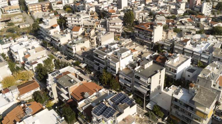 Τι σπίτι αγοράζετε με 100 χιλιάδες ευρώ -  Πόσα θα πληρώνετε κάθε μήνα