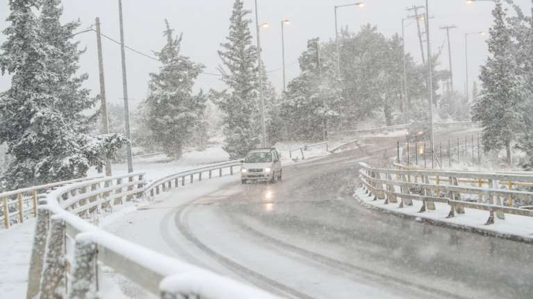 Στην &quot;κατάψυξη&quot; η Θεσσαλονίκη: Σε επιφυλακή Περιφέρεια και δήμοι εν όψει της νέας επιδείνωσης του καιρού από το βράδυ