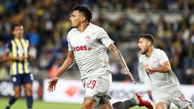 Φενέρ - Ολυμπιακός: Πάγωσε το &quot;Σουκρού Σαράτσογλου&quot; ο Τικίνιο, 1-0 οι &quot;ερυθρόλευκοι&quot; [Βίντεο]