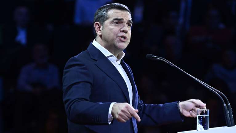 Νέα επίθεση Τσίπρα στην κυβέρνηση: Μιλάει πάλι για &quot;βαλκανοποίηση&quot; της χώρας [βίντεο]