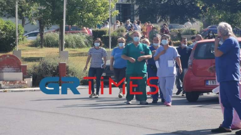 Νοσοκομείο Παπανικολάου: Επίθεση υγειονομικών σε δημοσιογράφους και τεχνικούς