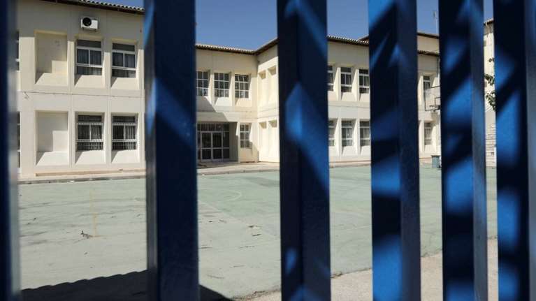 Κοζάνη: 300 κρούσματα κορονοϊού σε μαθητές μέσα σε 10 μέρες - Ανησυχία στην περιοχή