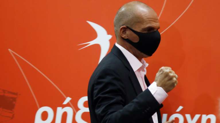 Βαρουφάκης στη ΔΕΘ: Η κυβέρνηση κλέβει το μέλλον των νέων κι ο Μητσοτάκης τους προσφέρει ψίχουλα και bytes