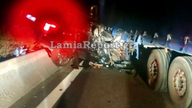 Νέο σοβαρό τροχαίο για τον Αλέξη Κούγια: Το ΙΧ του έπεσε πάνω σε φορτηγό [Εικόνες]