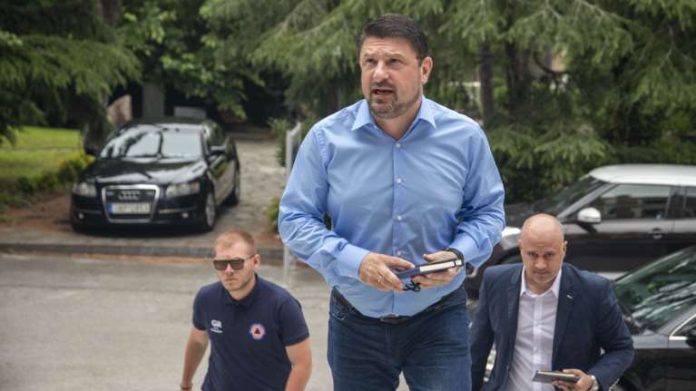 "Καμπανάκι" Χαρδαλιά για κορονοϊό: Δεν έχει τελειώσει τίποτα - Δείτε τι γίνεται στα Βαλκάνια