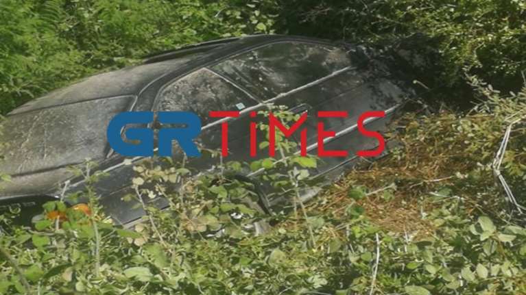 Χαλκιδική: Νεκρός σε χαράδρα 81χρονος που είχε εξαφανιστεί - Έπεσε με το αμάξι σε βάθος 30 μέτρων [εικόνες]