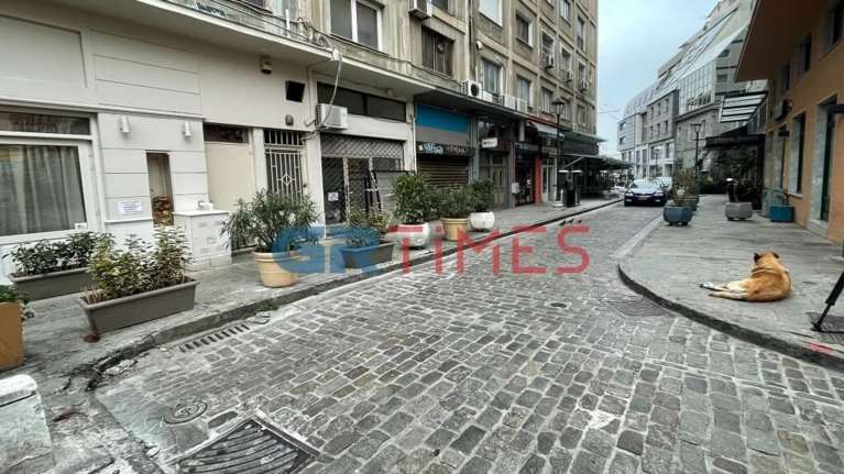 Πώς έγινε η αιματηρή συμπλοκή στα Λαδάδικα - Δύο τραυματίες, ο ένας σε σοβαρή κατάσταση [εικόνες]