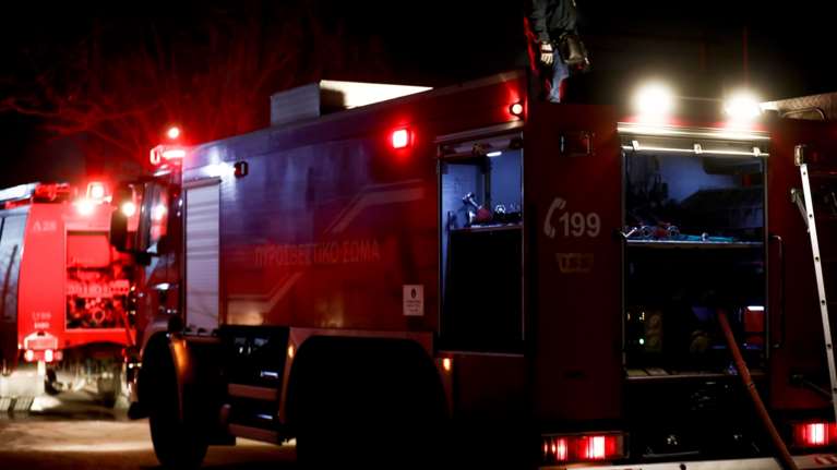 Κοζάνη: Παρανάλωμα του πυρός έγινε αυτοκίνητο αστυνομικού- Τι εξετάζει η ΕΛΑΣ