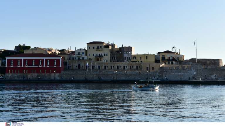 Κορονοϊός: Μίνι lockdown σε Ζάκυνθο και Χανιά - Απαγόρευση μουσικής και κυκλοφορίας