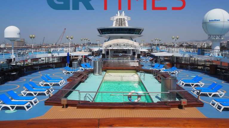 Θεσσαλονίκη: Εντυπωσιάζει το πολυτελές κρουαζιερόπλοιο Celestyal Olympia - Διαθέτει πισίνα, 12 deck, καζίνο και μασάζ [εικόνες]