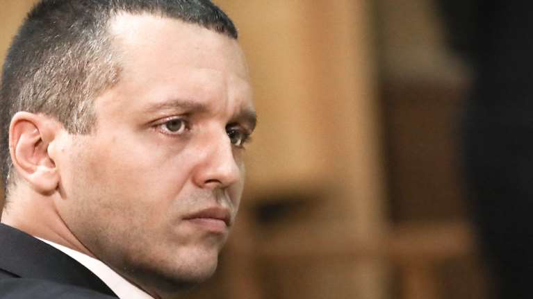 Δίκη Χρυσής Αυγής: Προκλητικό σόου Κασιδιάρη- Δεν μπορείτε να με κρίνετε με 20 χιλιάδες διαδηλωτές απ΄εξω