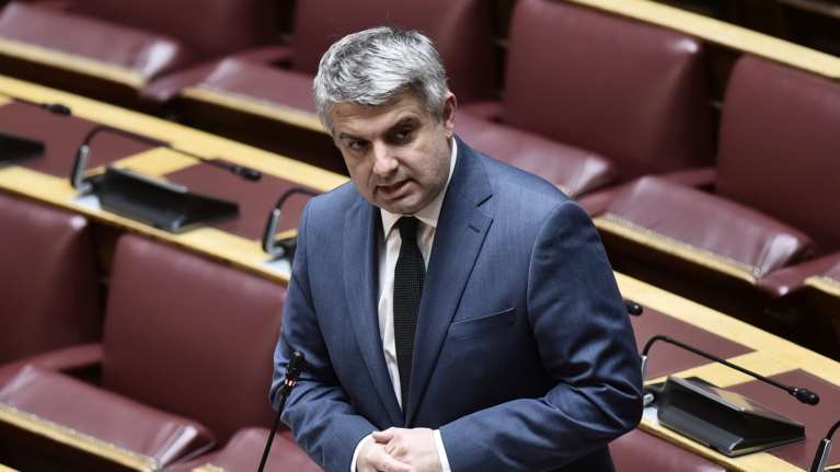 Κωνσταντινόπουλος για δουλειές βουλευτών με το Δημόσιο: ΝΔ και ΣΥΡΙΖΑ συγχώρεσαν τα δικά τους παιδιά