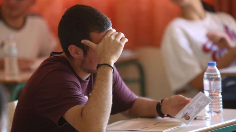 Πανελλήνιες 2021: Χρηστικός οδηγός... επιβίωσης και διαχείρισης άγχους για μαθητές, γονείς και καθηγητές