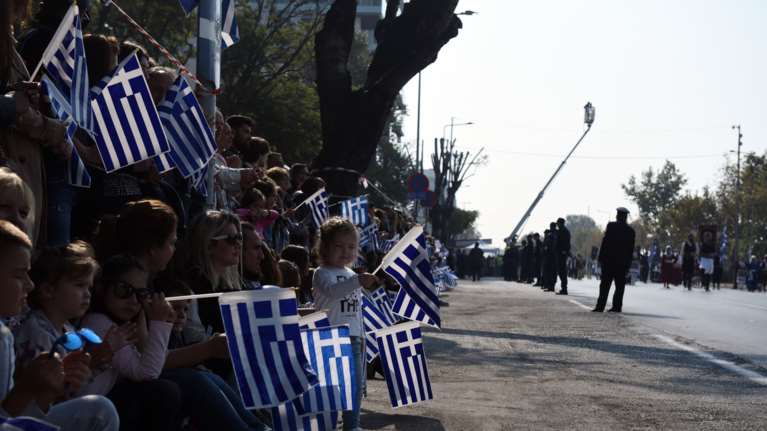 28η Οκτωβρίου: Τριήμερο με λιακάδα, βοριάδες και πτώση θερμοκρασίας - Αναλυτικά η πρόγνωση του καιρού