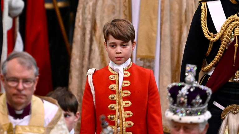 Αρχίζουν τα δύσκολα για τον πρίγκιπα Τζορτζ: Ο σκληρός κανόνας που πρέπει να ακολουθήσει σε λίγους μήνες