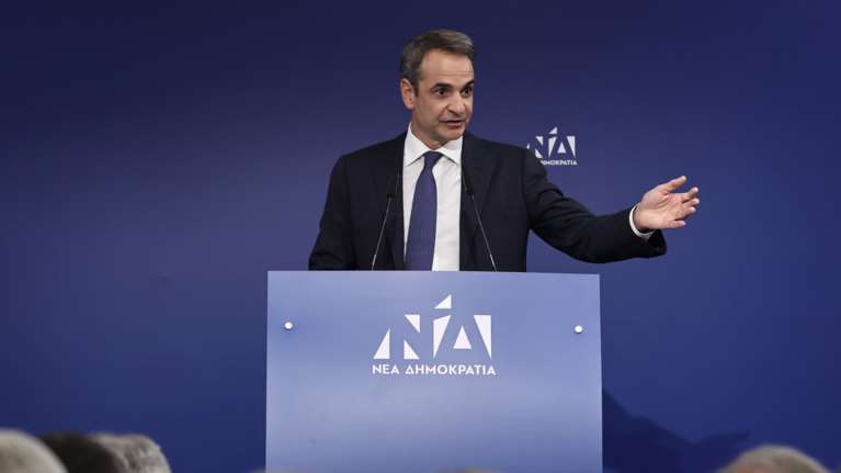 Μητσοτάκης: Στον ΣΥΡΙΖΑ μαλώνουν για το αν έχουν αρχηγό τον Τραμπ ή τον Μπέπε Γκρίλο - Παίζουν μαξιλαροπόλεμο