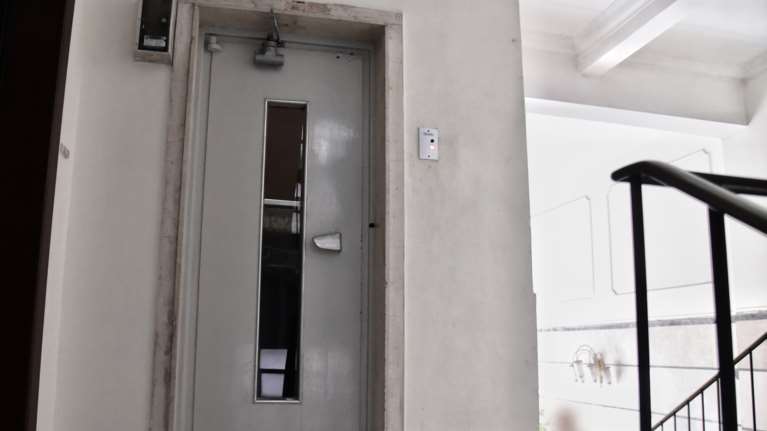 Κατεπείγουσα προκαταρκτική έρευνα για το ασανσέρ που έπεσε σε εστία του ΑΠΘ