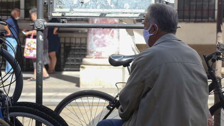 ΣτΕ: Συζητήθηκε και πάλι το πρόστιμο των 100 ευρώ στους ανεμβολίαστους άνω των 60 ετών