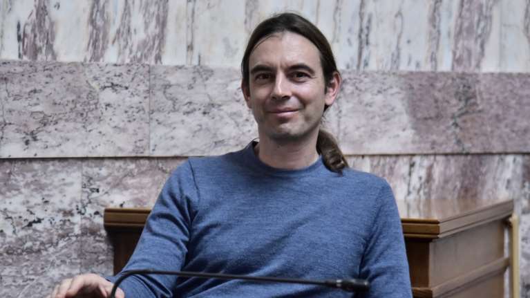 Μπαράζ από αυτογκόλ στο ΜέΡΑ25: &quot;Φασιστικές πολιτικές από ΝΔ, ΣΥΡΙΖΑ και ΠΑΣΟΚ&quot; λέει ο Κρίτων Αρσένης