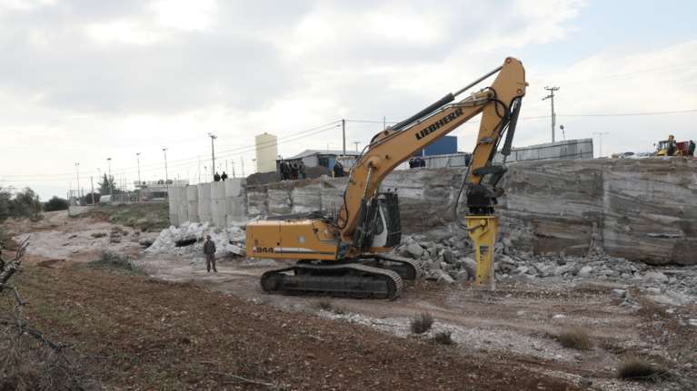 &quot;Πράσινο φως&quot; για κατεδάφιση 60 αυθαιρέτων στην Αττική  - Δείτε σε ποιές περιοχές