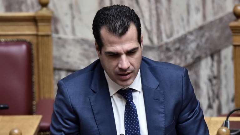 Πλεύρης: Έλλειψη φαρμάκων υπάρχει μόνο στα εισπνεόμενα - Δεν τρομάζει η παραλλαγή &quot;Κράκεν&quot;