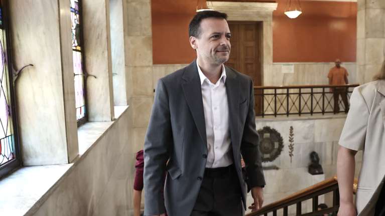 Επανέρχεται ο Χάρης Δούκας για τη Βασιλίσσης Όλγας: Τα 5 παράδοξα - &quot;Να σταματήσουν οι μονομερείς ενέργειες&quot;