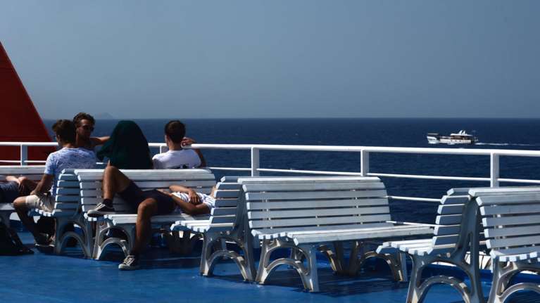 Τι ισχύει για το επίδομα αδείας  - Ποιοι εργαζόμενοι δικαιούνται άδεια 30 ημέρες