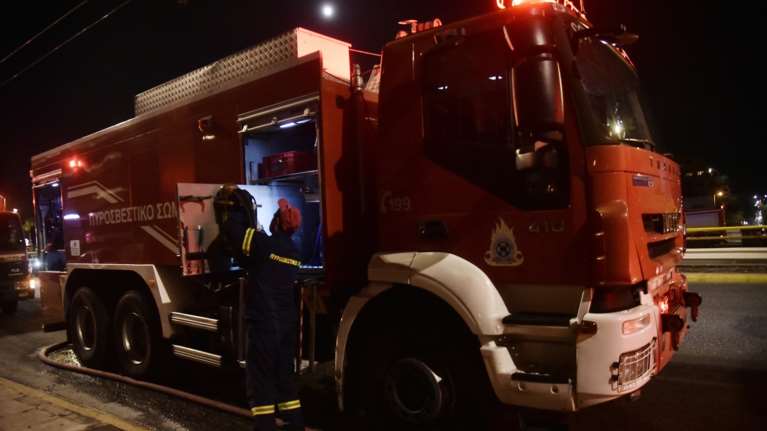 Κρήτη: Μεγάλη φωτιά σε ξενοδοχείο στο Ηράκλειο - Εκκενώθηκε προληπτικά το κτίριο