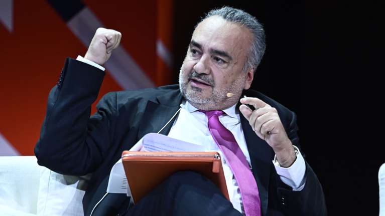 Τέμπη: Καταγγελία δικηγόρου κατά Βερβεσού ότι έκρυψε έκθεση που κατέρριπτε τις θεωρίες για το παράνομο φορτίο