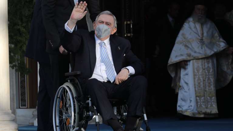 Και ο Πικραμένος στην κηδεία του τέως βασιλιά Κωνσταντίνου - Ποιοι βασιλιάδες και πρίγκιπες θα έρθουν