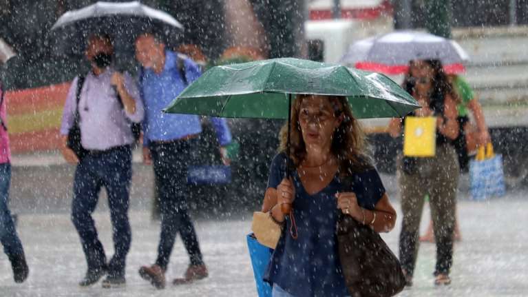 Κακοκαιρία &quot;Petar&quot;: Έρχεται με καταιγίδες και κεραυνούς - Ποιες περιοχές θα χτυπήσει - Πόσο θα διαρκέσει