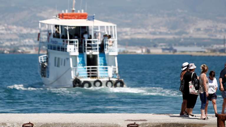 Καιρός: Ζέστη με ανέμους έως 6 μποφόρ και βροχές - Πού θα ανέβει η θερμοκρασία στους 42 βαθμούς