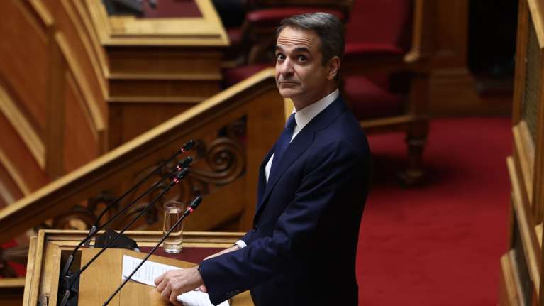 Μετατίθεται για τις 2 Απριλίου η ενημέρωση της Βουλής από τον πρωθυπουργό για τα εξοπλιστικά