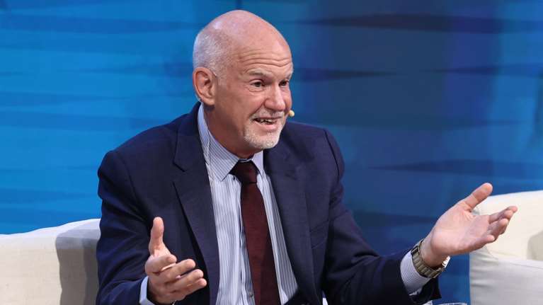 Το αιχμηρό τρολάρισμα Παπανδρέου σε Τσίπρα: &quot;Εάν ήταν εδώ ο Ολάντ, θα κάναμε ένα πάνελ Ολαντρέου, Αλέξη μου&quot; [βίντεο]